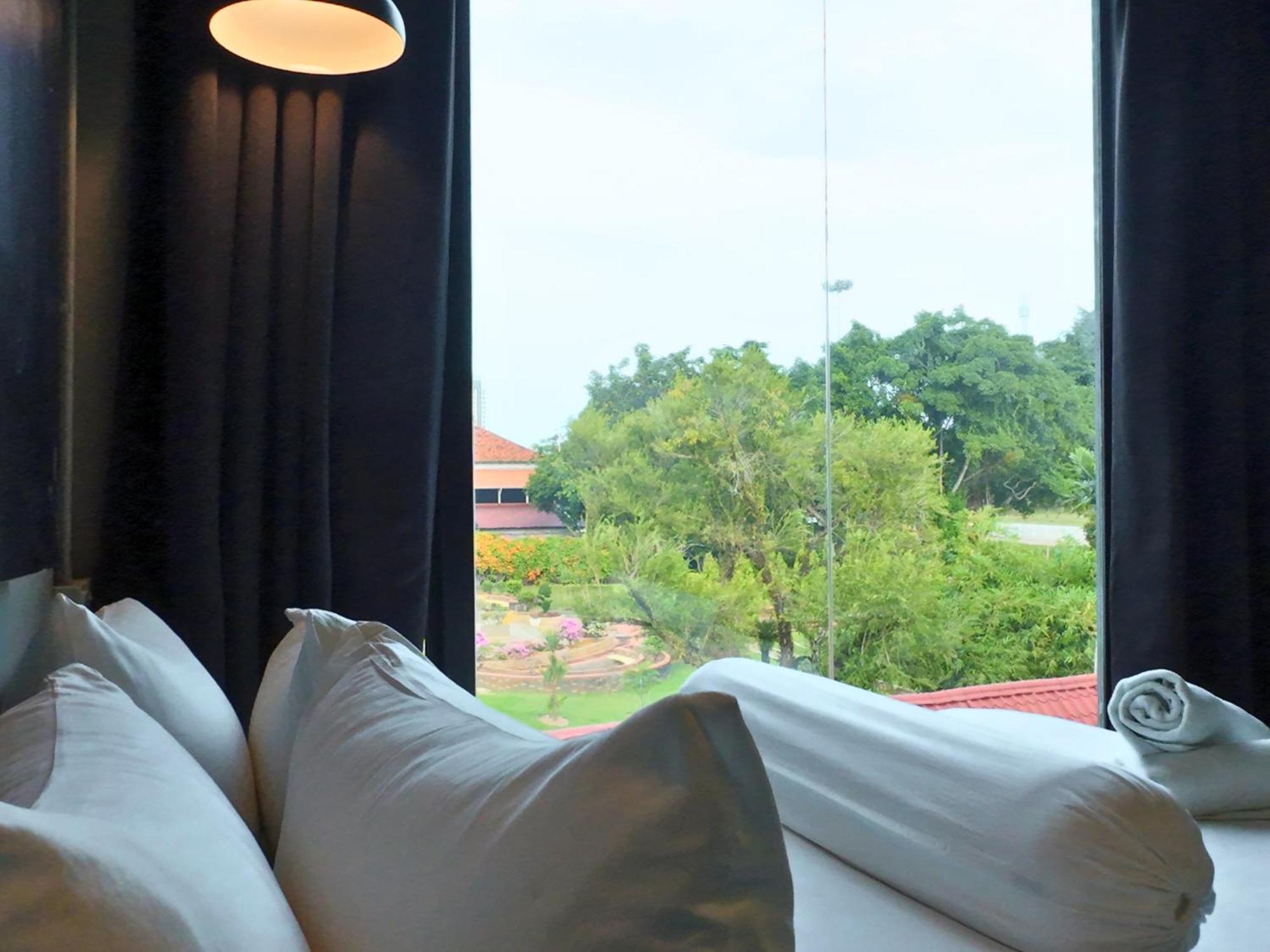 เดอะ รุคแซค คาราเทล Hotel Malacca ภายนอก รูปภาพ